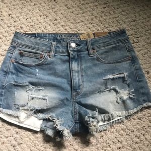 American Eagle High Rise Festival Short- NEW